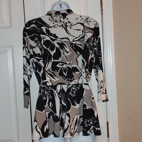 New Direction black tan white button down blouse Sz M NWOT - Picture 4 of 4